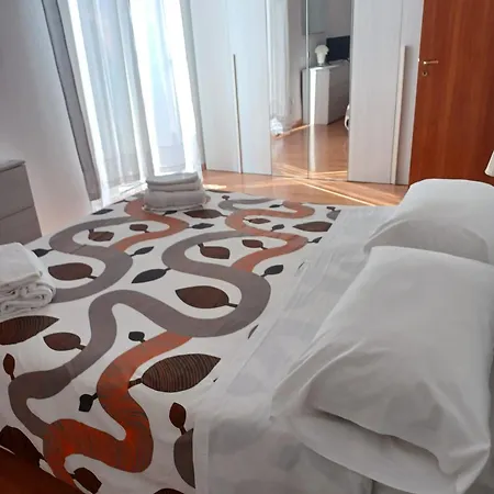 Casa Chiara 度假居 *